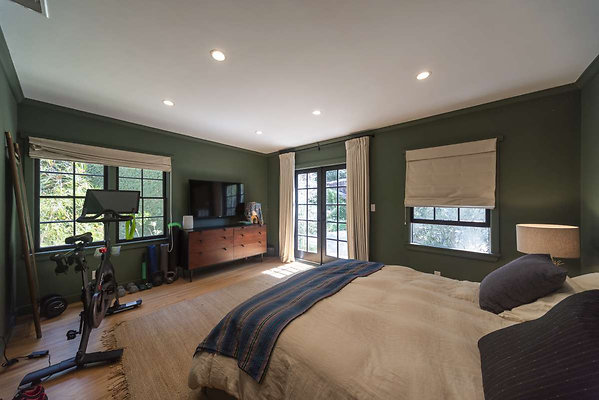 13709 bed 4