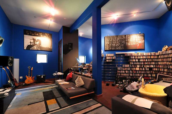 9073 library 1