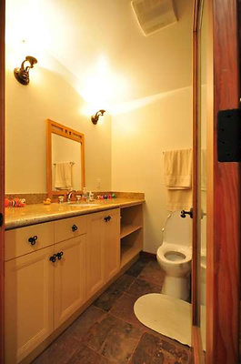 9073 bath 4