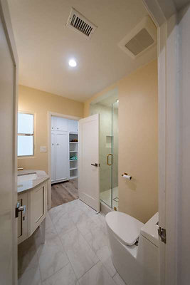12005 bath 5