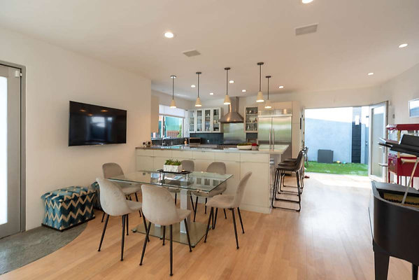 12990 dining 1