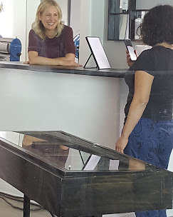 A Hair Studio Sherman Oaks