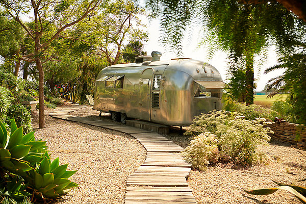 Airstreams - 01