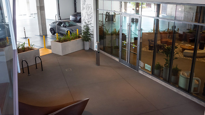 WestEdge-Courtyard-007-2