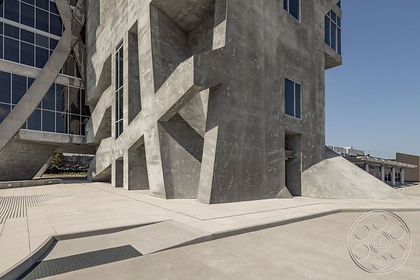 the-wrapper-building-95