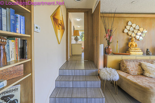 MID CENTURY MODERN HOME 1935-84