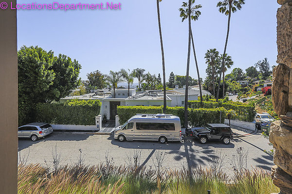 MID CENTURY MODERN HOME 1935-72