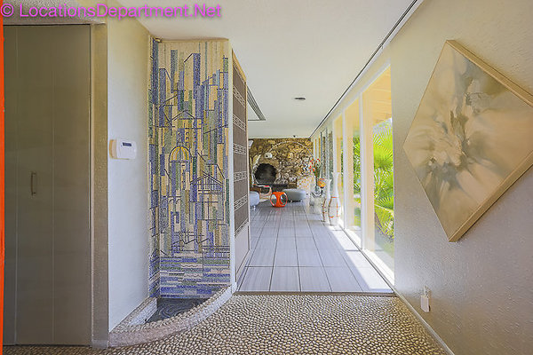 MID CENTURY MODERN HOME 1935-16