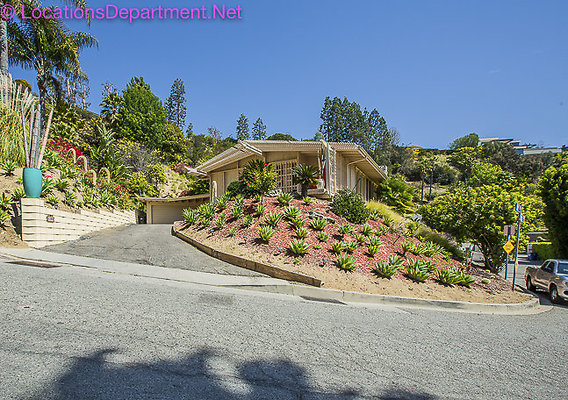MID CENTURY MODERN HOME 1935-1