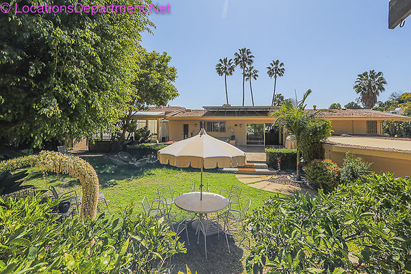 MID CENTURY MODERN HOME 1935-46