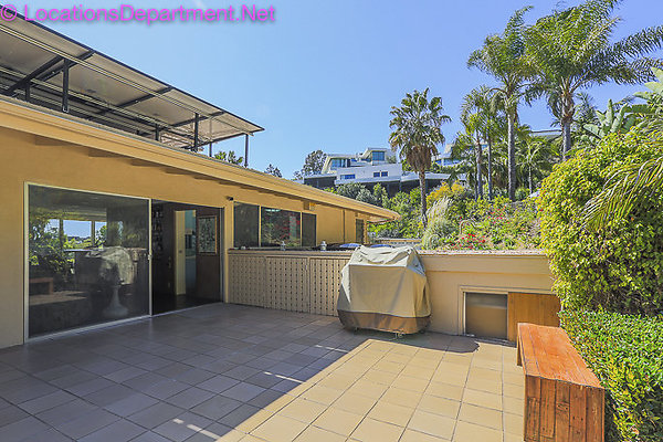 MID CENTURY MODERN HOME 1935-55