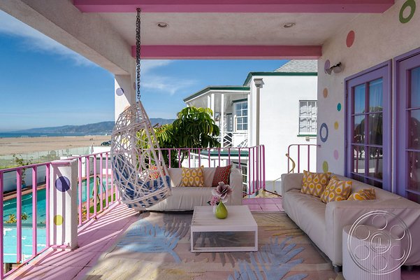 barbie-beach-house-36