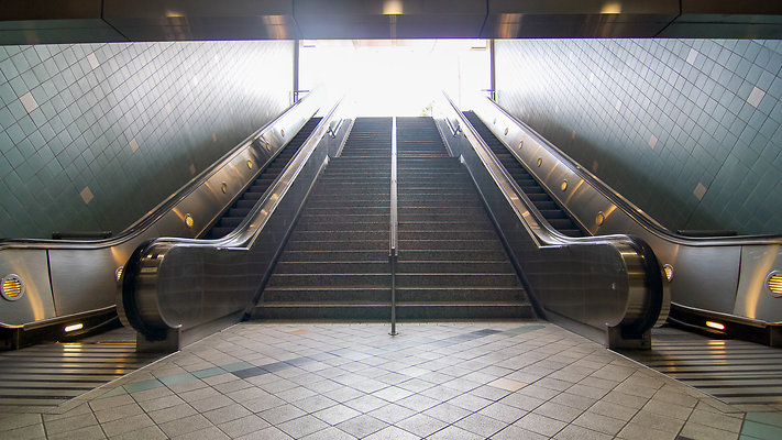 Metro HollywoodHighland-Station-05