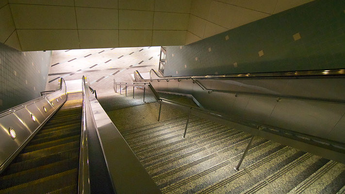Metro HollywoodHighland-Station-08