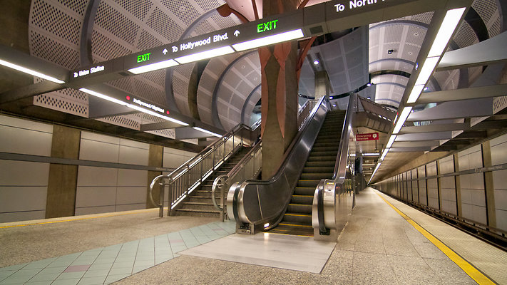 Metro HollywoodHighland-Station-20