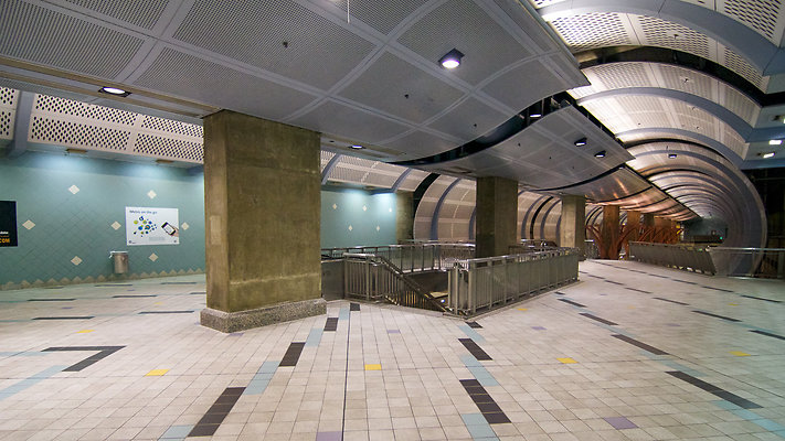 Metro HollywoodHighland-Station-15