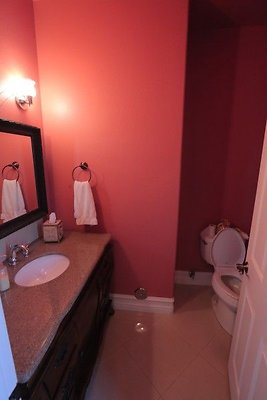 CapEquityNorthridgeHomeWithResortStyleYard56