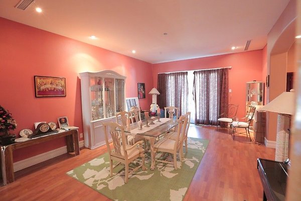 CapEquityNorthridgeHomeWithResortStyleYard41
