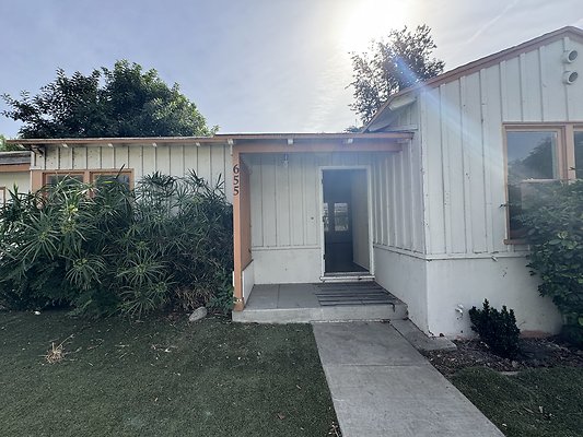 HOUSE 10
