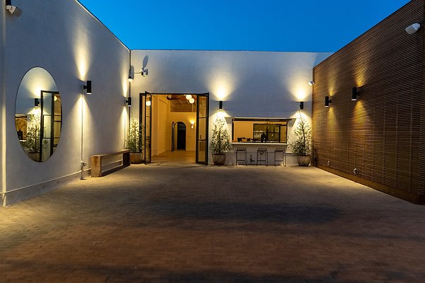 REEL ESTATE PARTNERS EVT13 WEST ADAMS (8) - Dre Shapiro Kagawa House