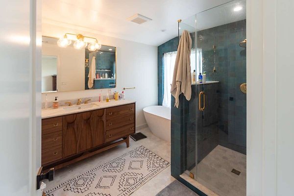 12770 bath 3 12770 bath 3