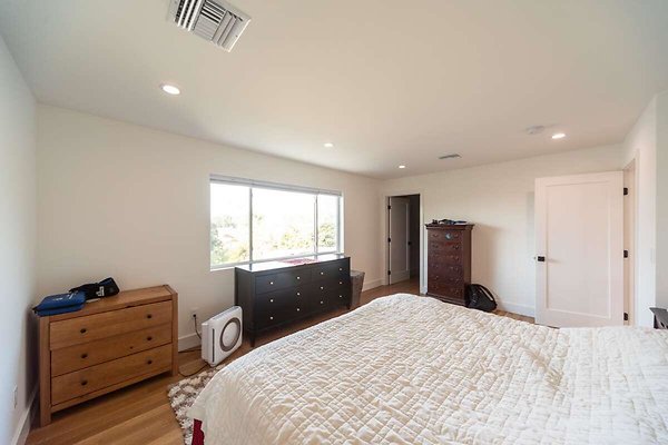 12770 bed 3 12770 bed 3