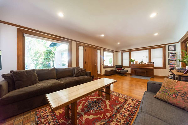 12770 living 4 12770 living 4