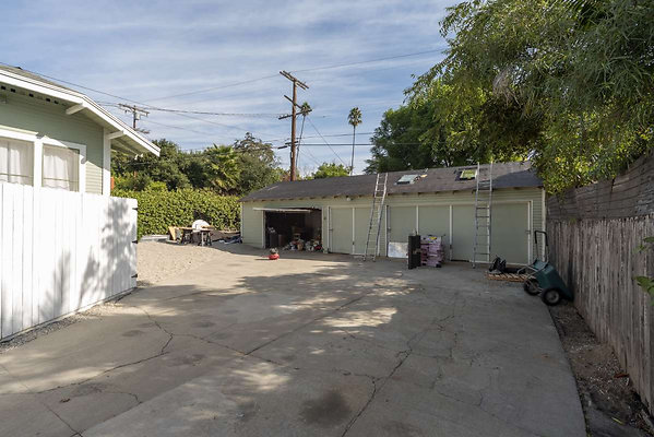 13395 garage 4 13395 garage 4