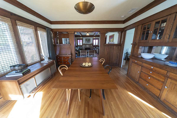 13395 dining 5 13395 dining 5