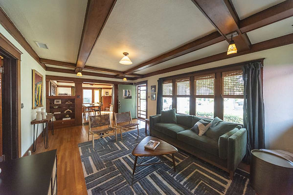 13395 living 1 13395 living 1