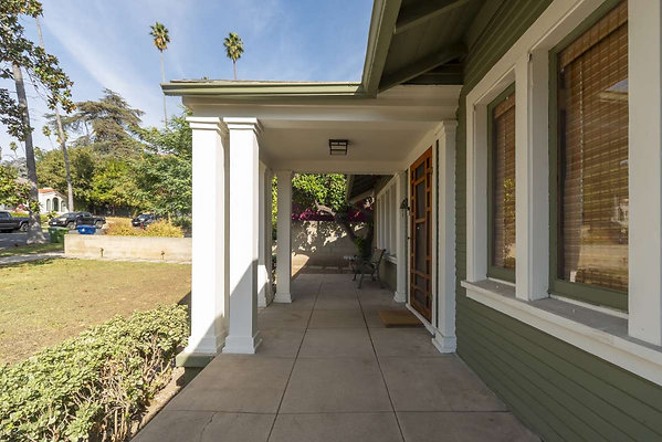 13395 porch 1 13395 porch 1