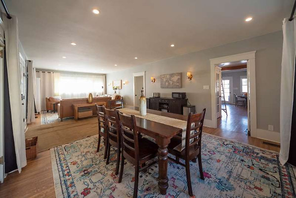 12511 dining 4 12511 dining 4