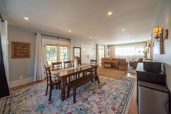 12511 dining 1 12511 dining 1