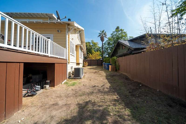 12511 side 1 12511 side 1