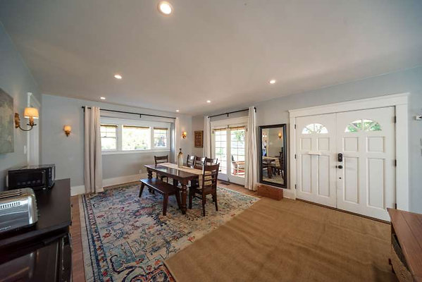 12511 dining 2 12511 dining 2