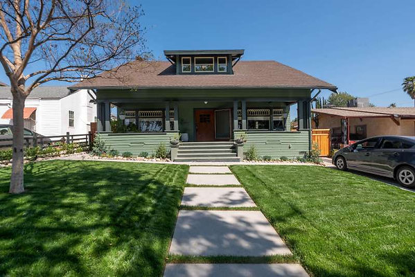 CAST LosAngeles 11779