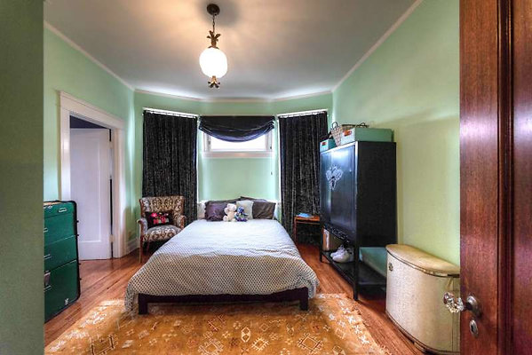 11023 bed 4 11023 bed 4