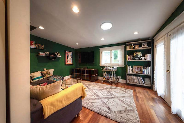 11023 den 4 11023 den 4