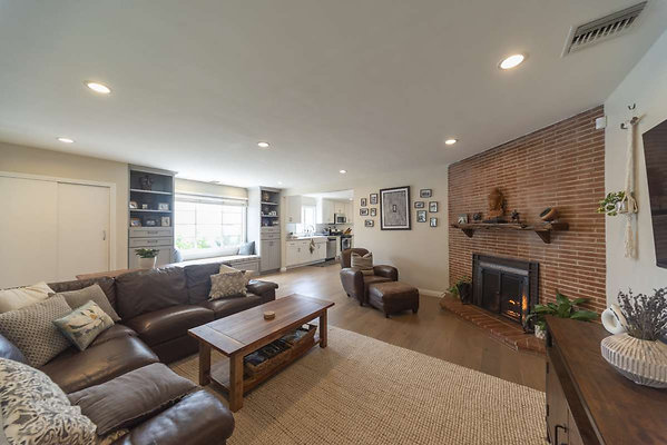 13691 living 3 13691 living 3