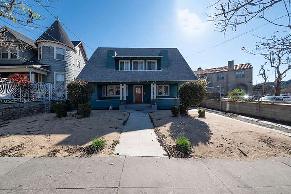 CAST LosAngeles 11454