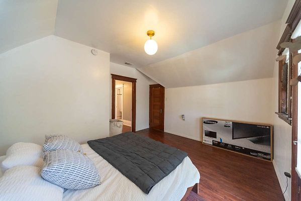 12740 bed 2 12740 bed 2