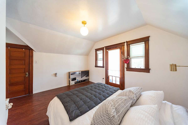 12740 bed 4 12740 bed 4