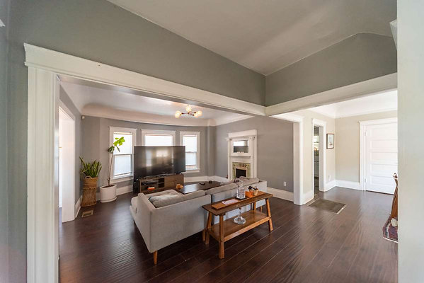 12740 living 2 12740 living 2