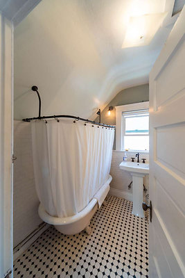 12740 bath 1 12740 bath 1