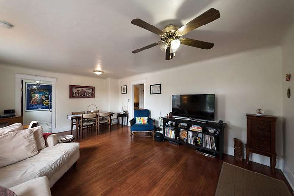 10924 living 3 10924 living 3