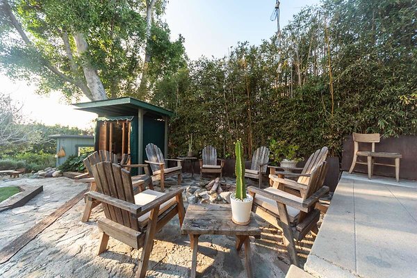 14003 patio 4 14003 patio 4