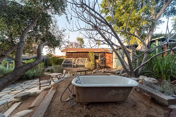 14003 garden 6 14003 garden 6