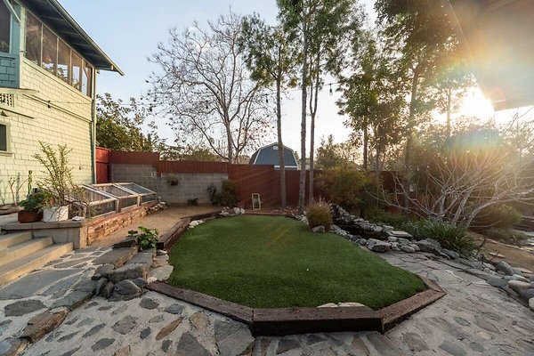 14003 patio 7 14003 patio 7