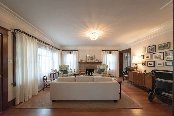 11640 living 5 11640 living 5