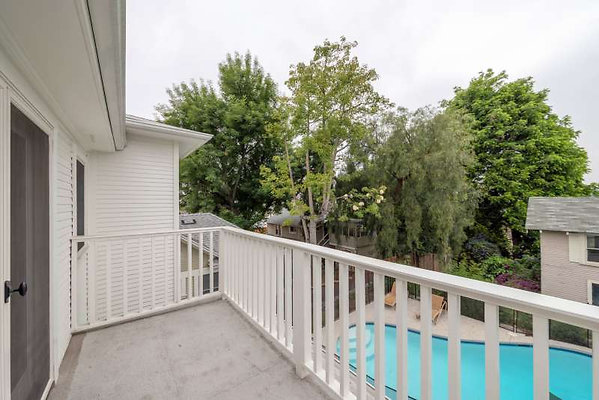 11640 balcony 1 11640 balcony 1